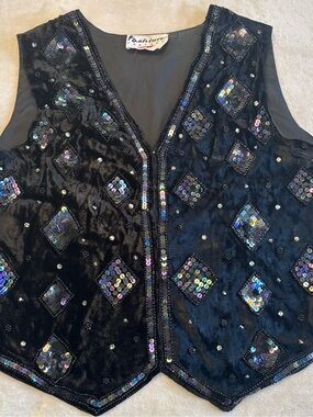 Vintage Fashion Fantasy Sequin Embellished Black Velvet Vest